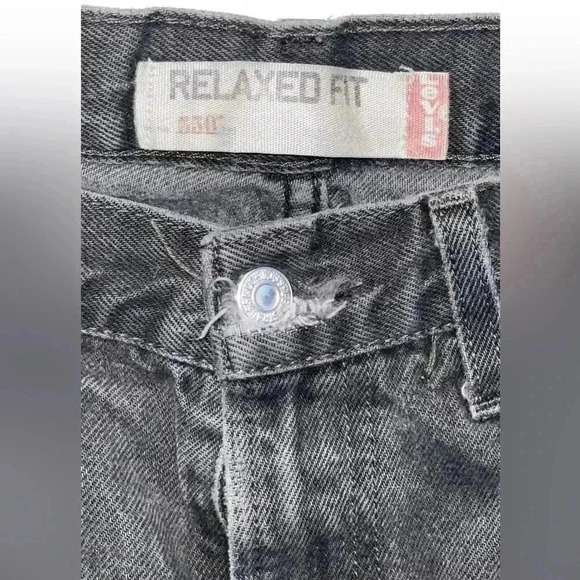 Distressed Black Levi’s Size W33 L32​ - Picture 4 of 9